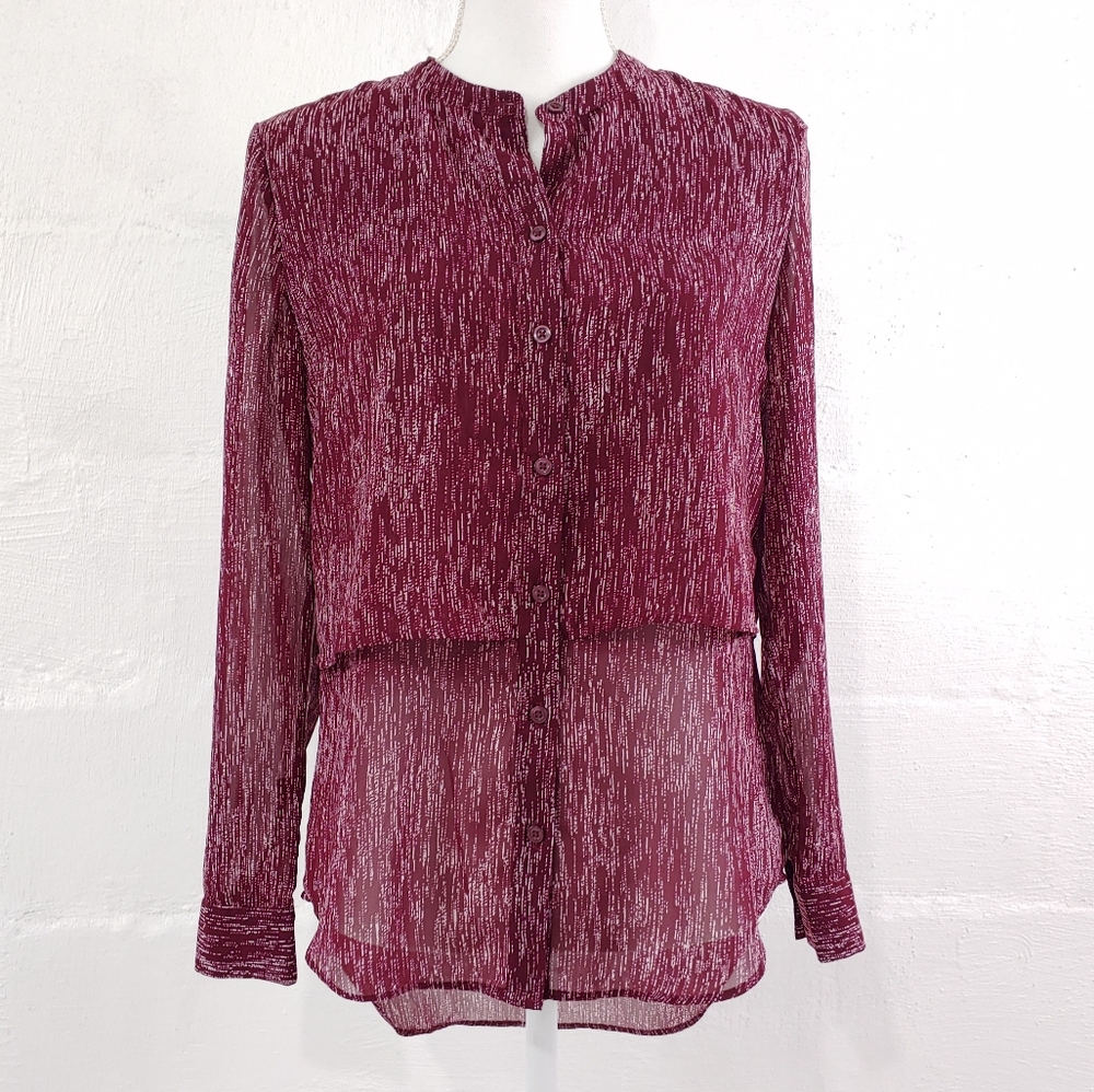 BANANA REPUBLIC BUTTON FRONT TOP